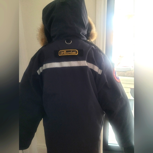 Men's Canada Goose Resolute Jacket - Size S - Navy Blue - Picture 2 of 10